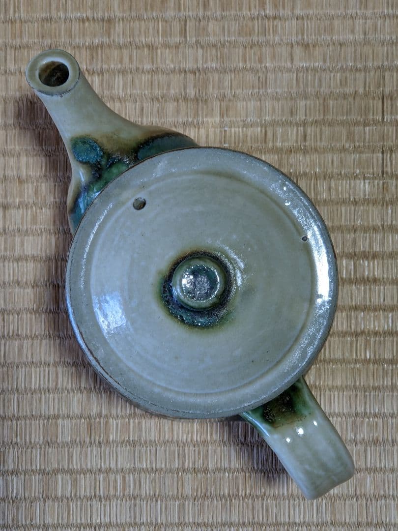 ♦民藝 琉球焼 緑釉流し掛け 箆彫り 草花文 水注 ポット 沖縄 やちむん骨董品