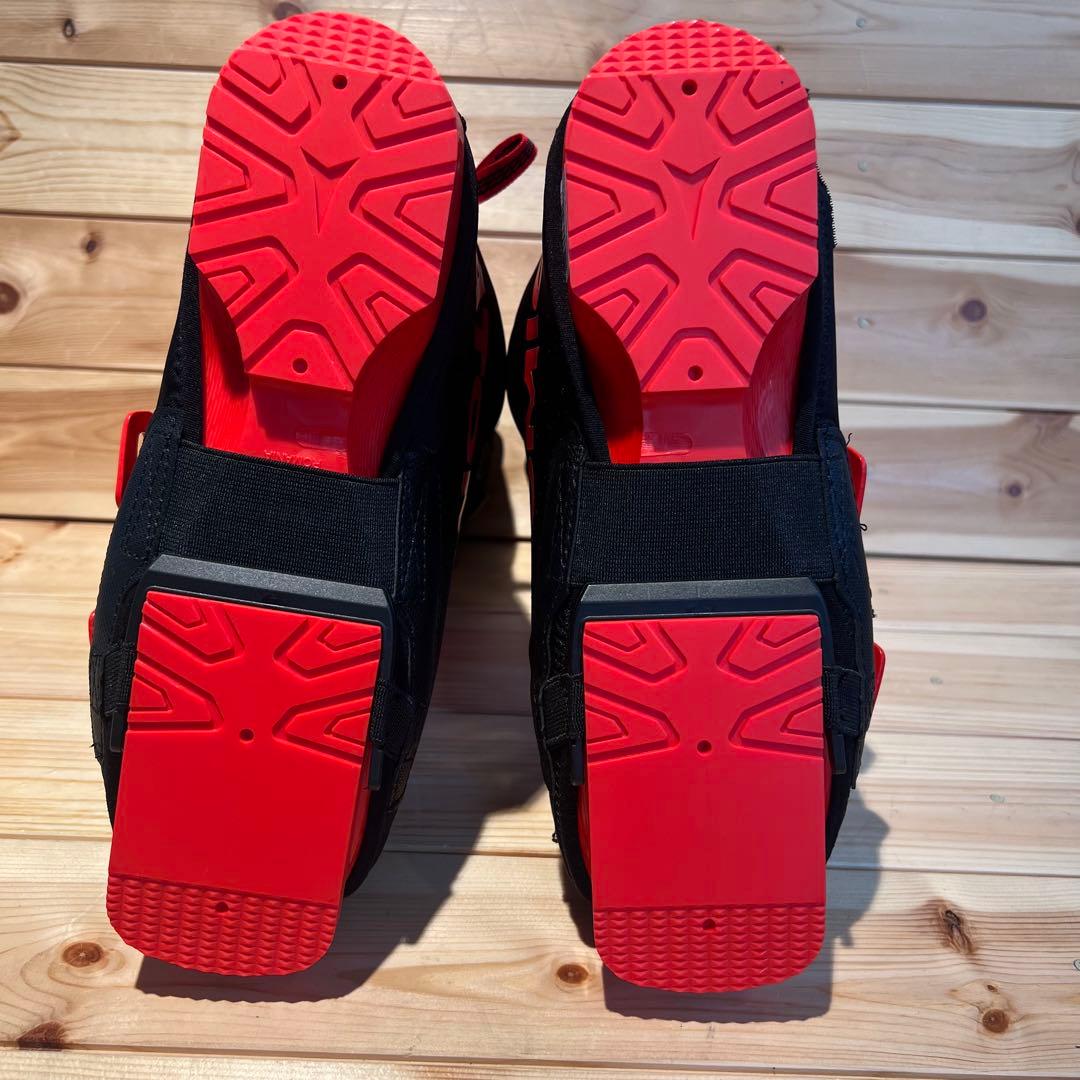 【新品未使用品】ATOMIC スキーブーツ　保温カバー　Mサイズ　マスキー