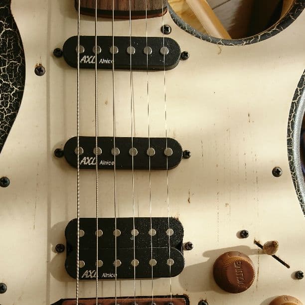 AXL ストラトキャスターモデル