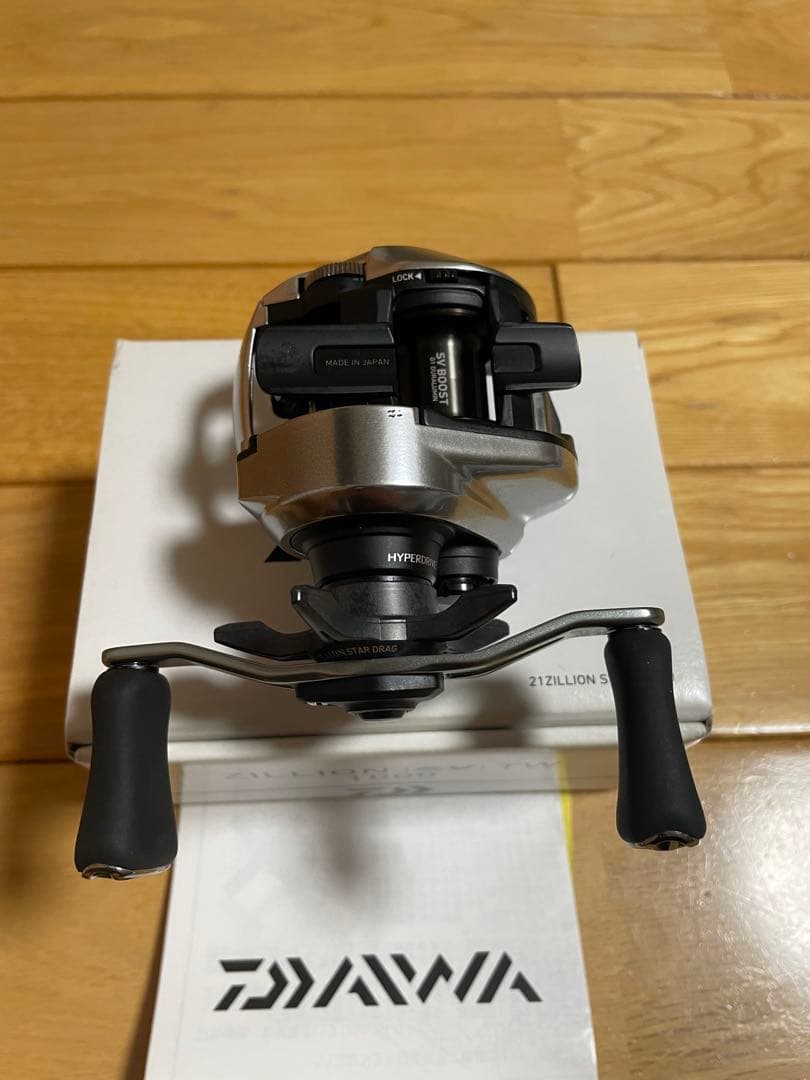 美品　ダイワ 21ジリオン　ZILLION SVTW 1000