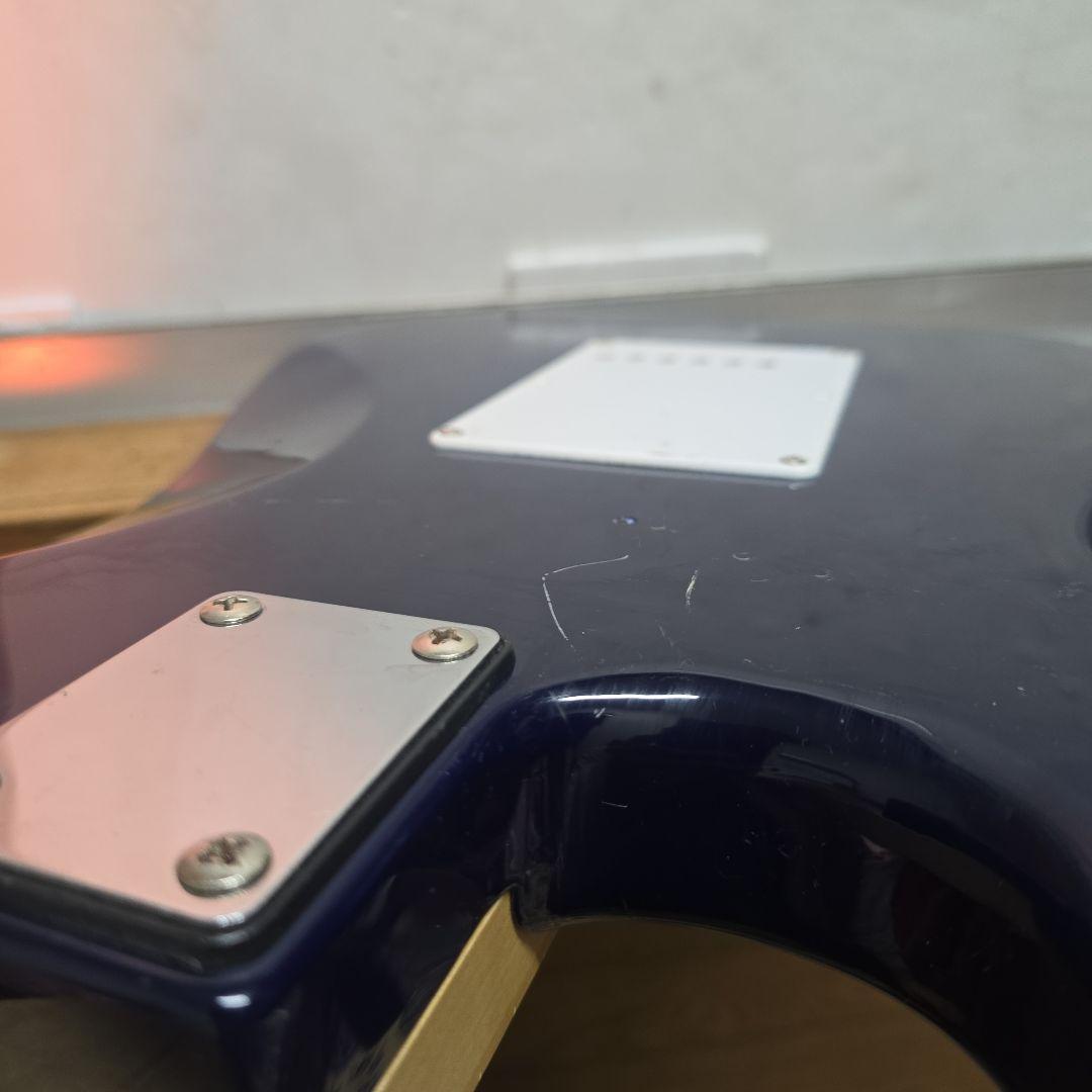 ネイビーブルー エレキギター