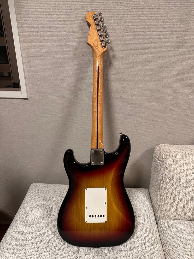 Fernandes 石ロゴ期 ストラトキャスター スモールヘッド