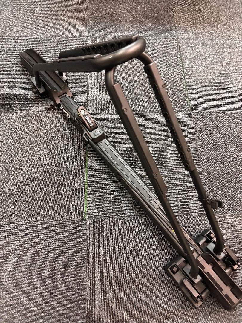 INNO INA389 イノー サイクルキャリア タイヤホールド 送料込み