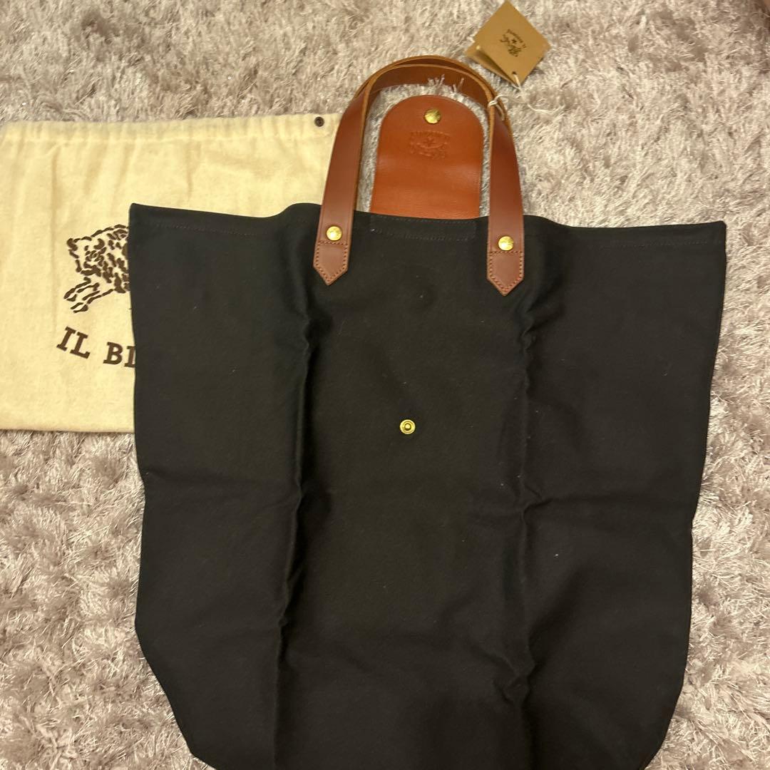 IL BISONTE 折りたたみバッグ 黒　タグつき