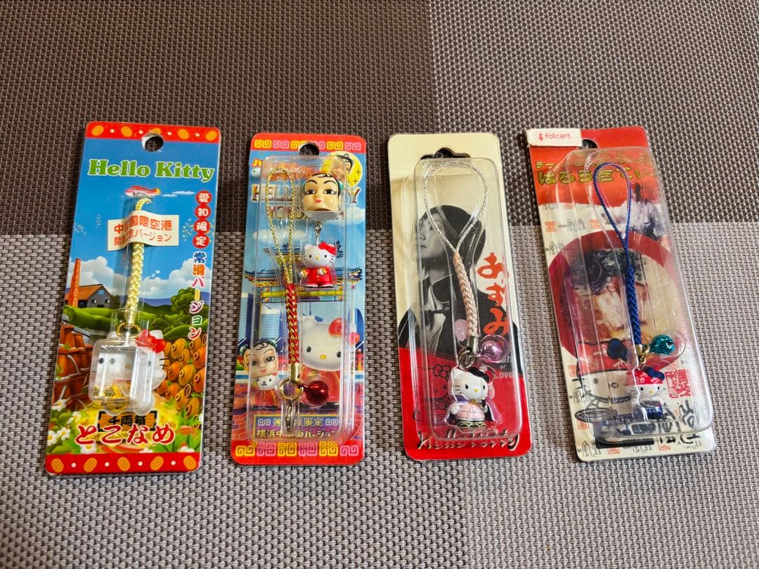 ご当地キティ 根付け USJ【レア含】33個 まとめ売り