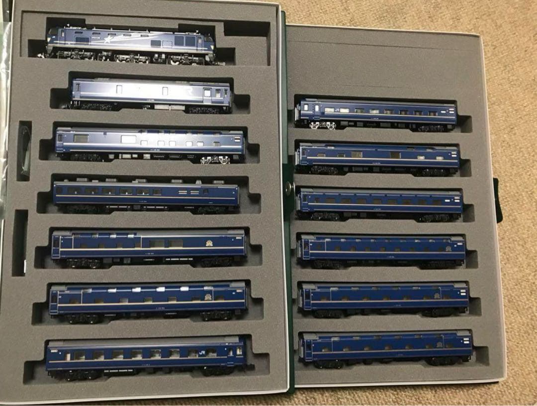 KATO EF510+24系寝台特急“北斗星”デラックス編成 フル編成