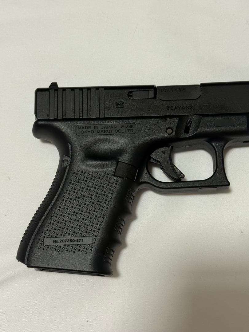 東京マルイ　Glock 19 Gen 4 ガスガン