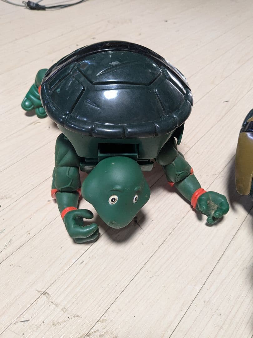 ミュータントタートルズ 変形ジャイアントフィギュア