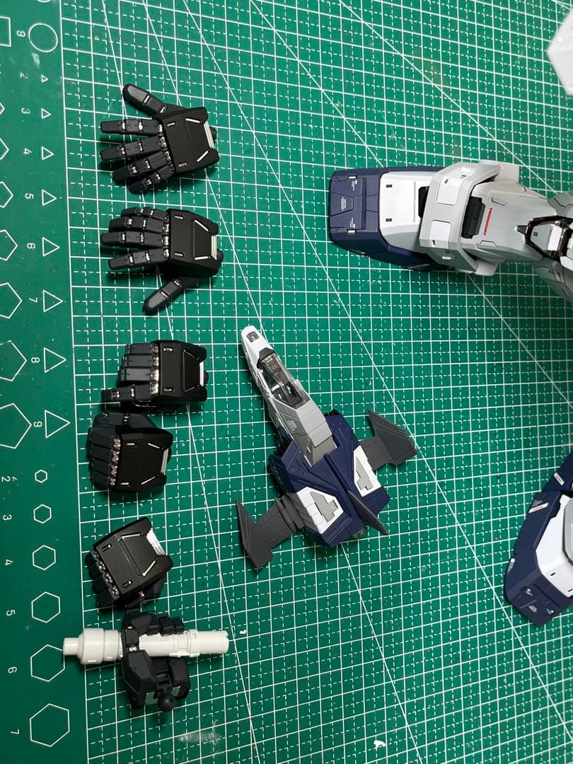 PG UNLEASHED 1/60 RX-78-2ガンダム G3塗装完成品