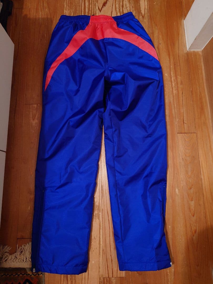 アシックス　オーダーメイドウィンドブレーカー　上下セット