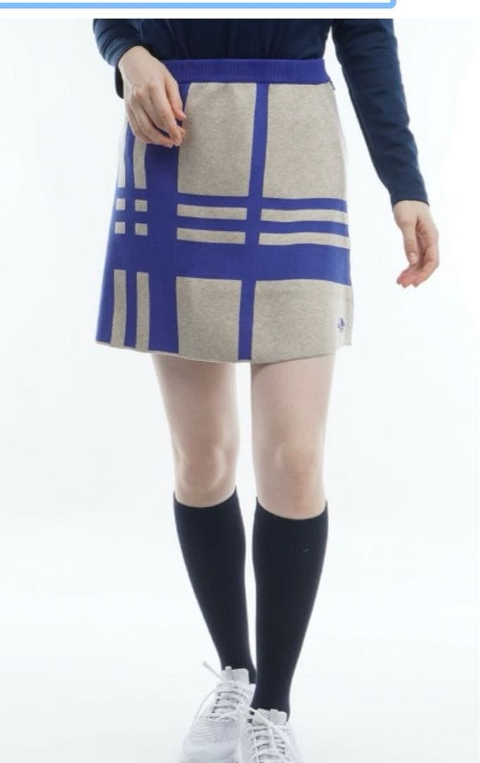 デサント　ゴルフ　スカート　チェック　ニット