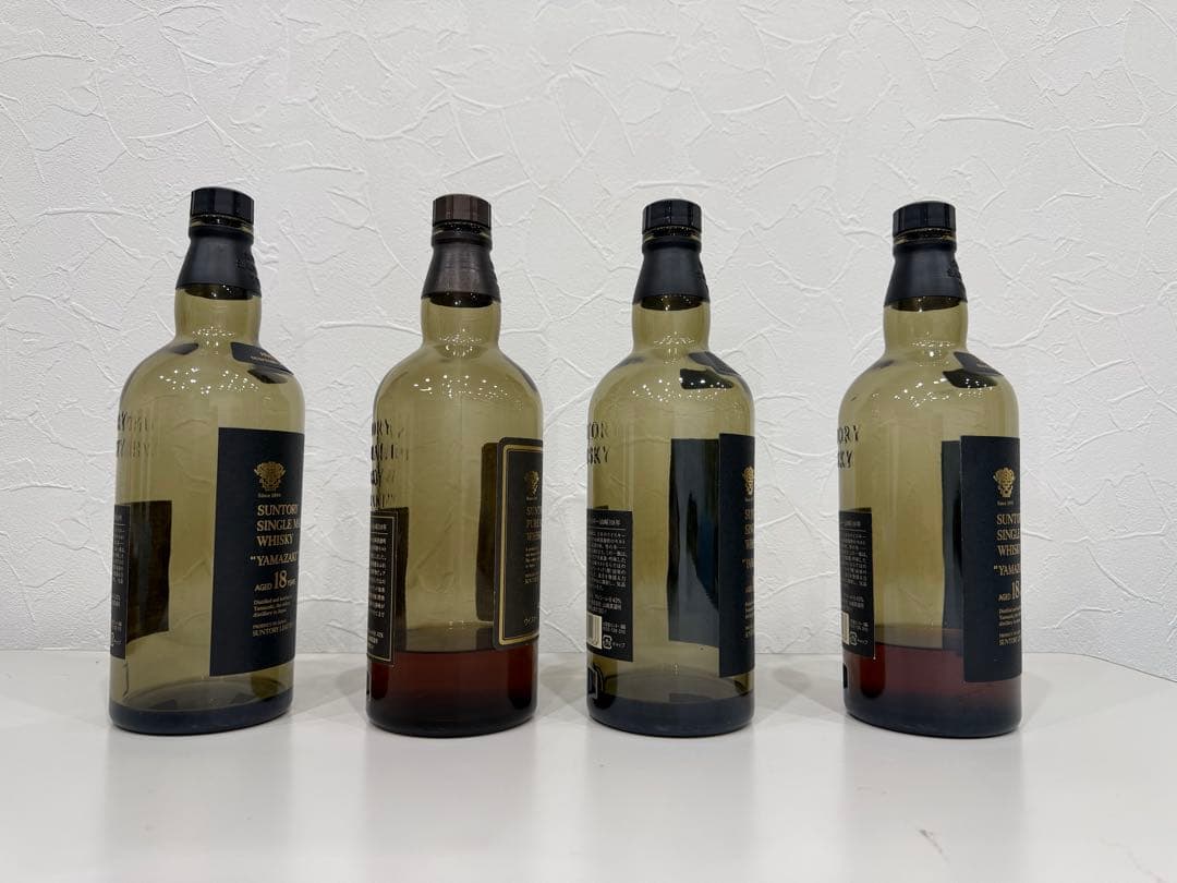 【入手困難・旧ラベル】山崎18年 サントリー 空瓶 未洗浄