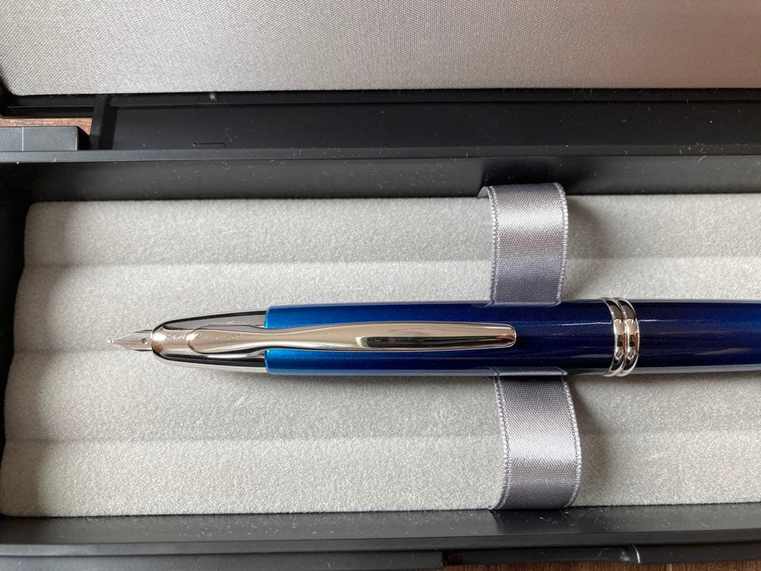 キャップレス万年筆　ディープシー（Deep Sea）F 細字