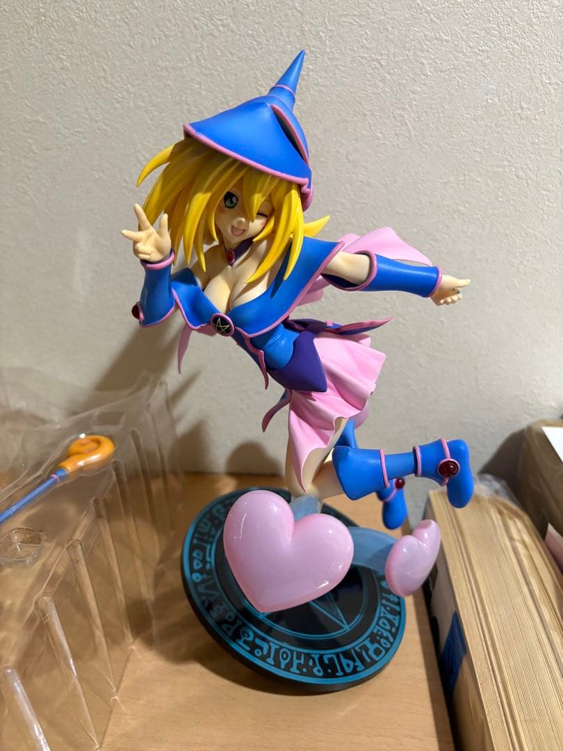 劇場版 コトブキヤ 遊戯王 ブラック・マジシャン・ガール 箱あり7470