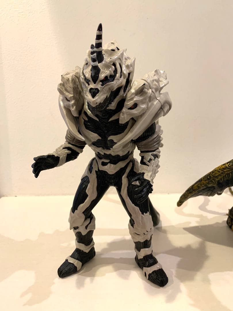 バンダイ旧ムービーモンスターシリーズ 2004モンスターX・カイザーギドラ現状品