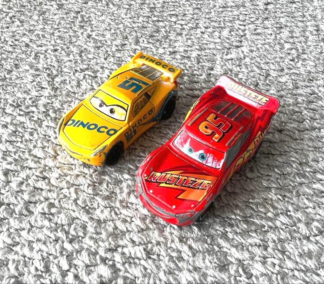 トミカ　カーズ　31台セット売り＋BOXと2台のカーズおもちゃお付けします♡
