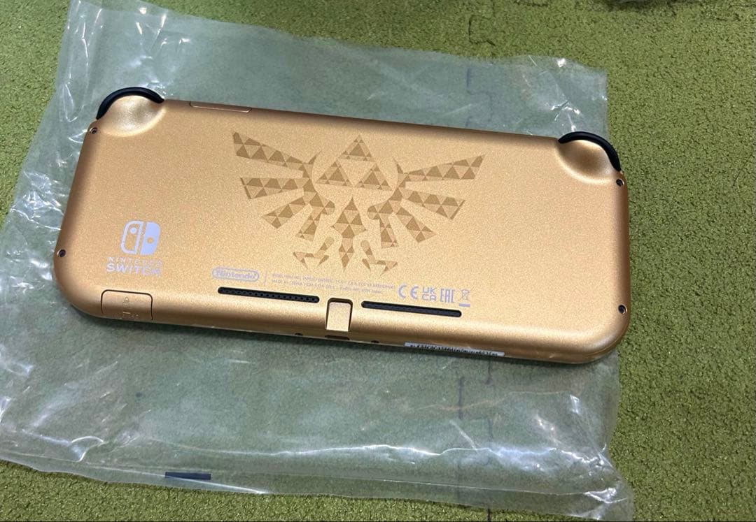 未使用品Nintendo Switch Lite ハイラルエディション