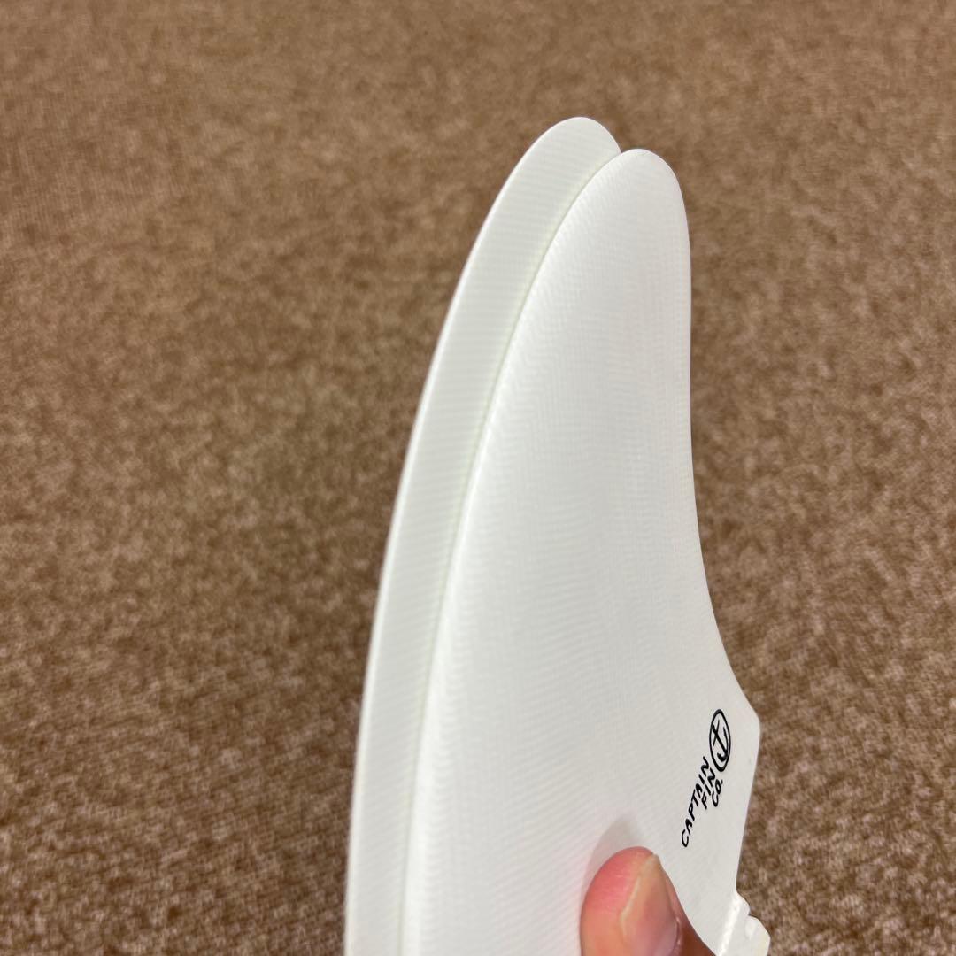 CAPTAIN FIN CO. ツインキールフィン 2回使用の美品 フューチャー