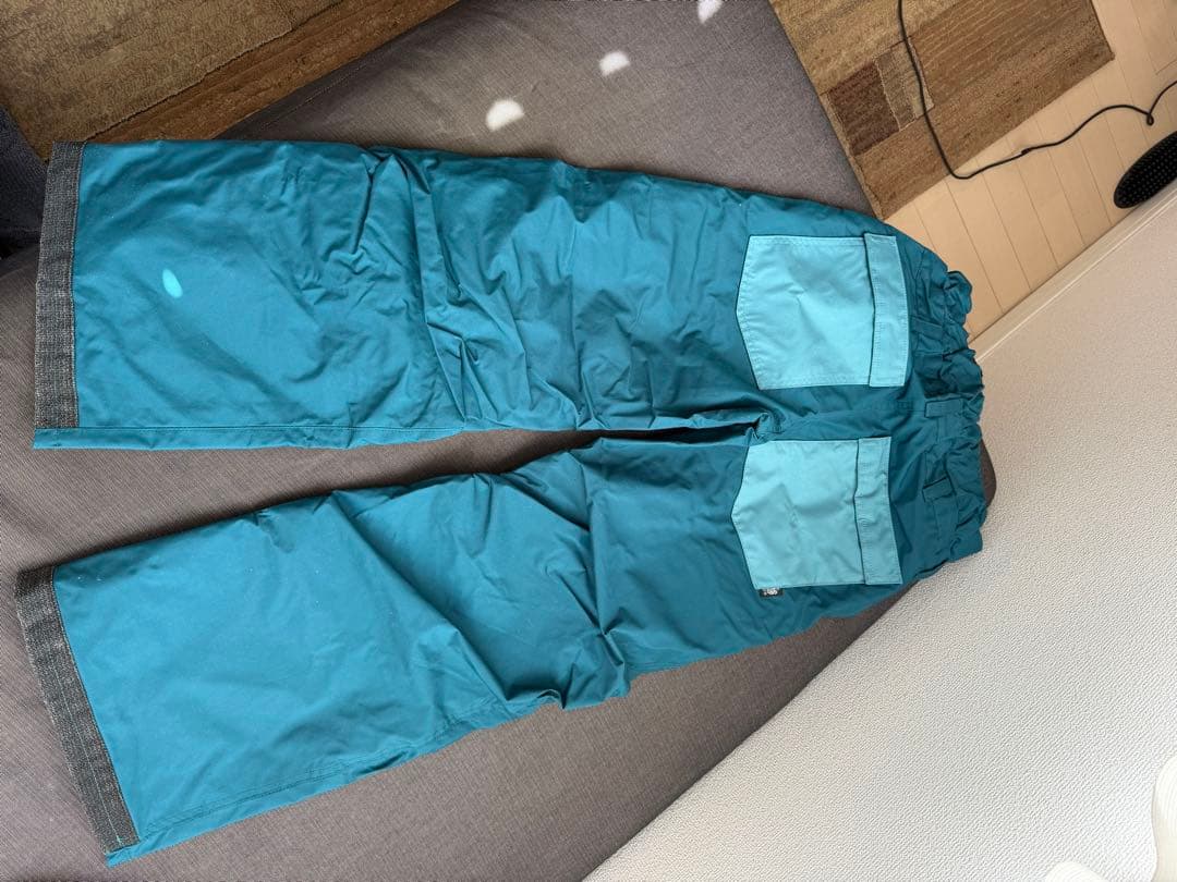 ii × GREENCLOTHING キッズ用　スノーボードウェア 上下セット