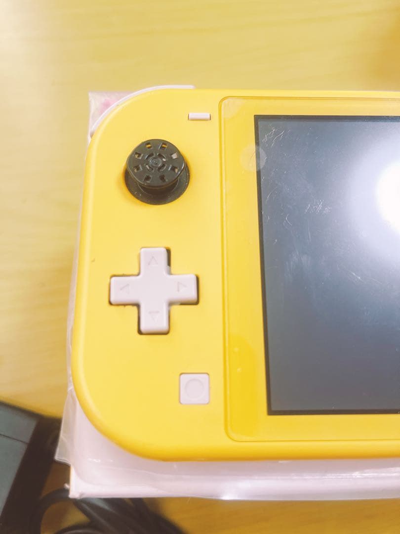 Nintendo Switch Lite イエロー 本体 AC付き(ジャンク品)