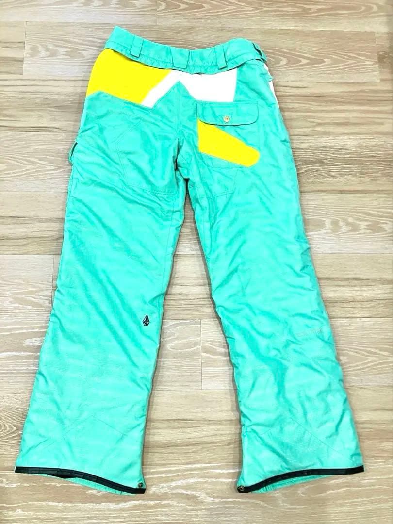【VOLCOM】スノーボードパンツ M〈ウエスト調節可〉レディース