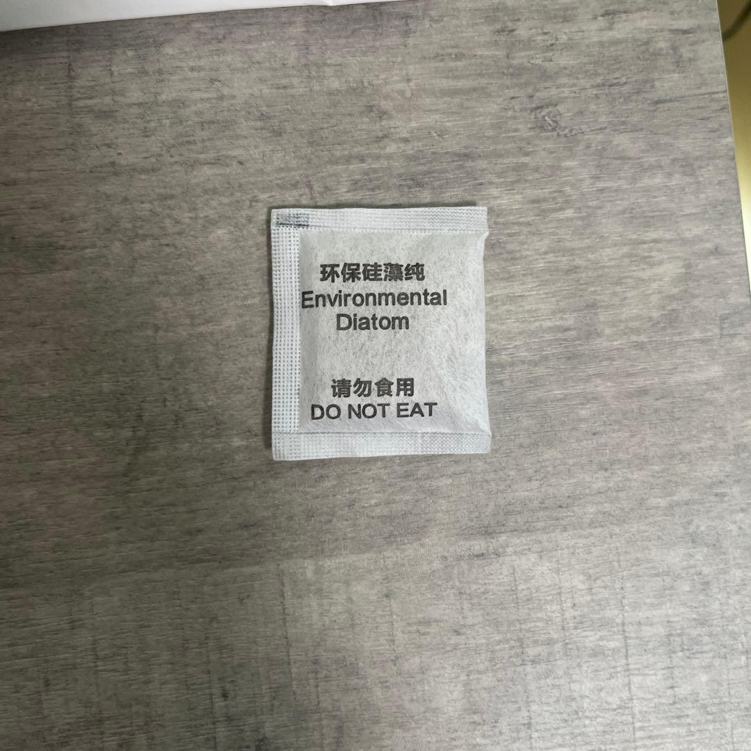 ポップマート　エナジーシリーズシークレットラブブ