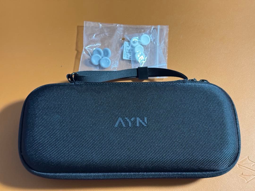 【美品】AYN Odin2 Portal Pro 12GB 512GB ホワイト