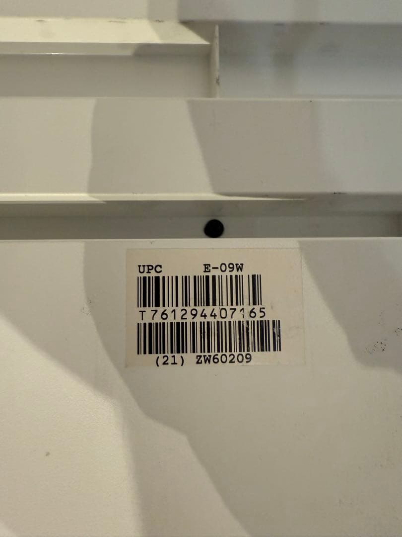 名器 ローランド ROLAND スピーカー内蔵 キーボード E-09W 美品