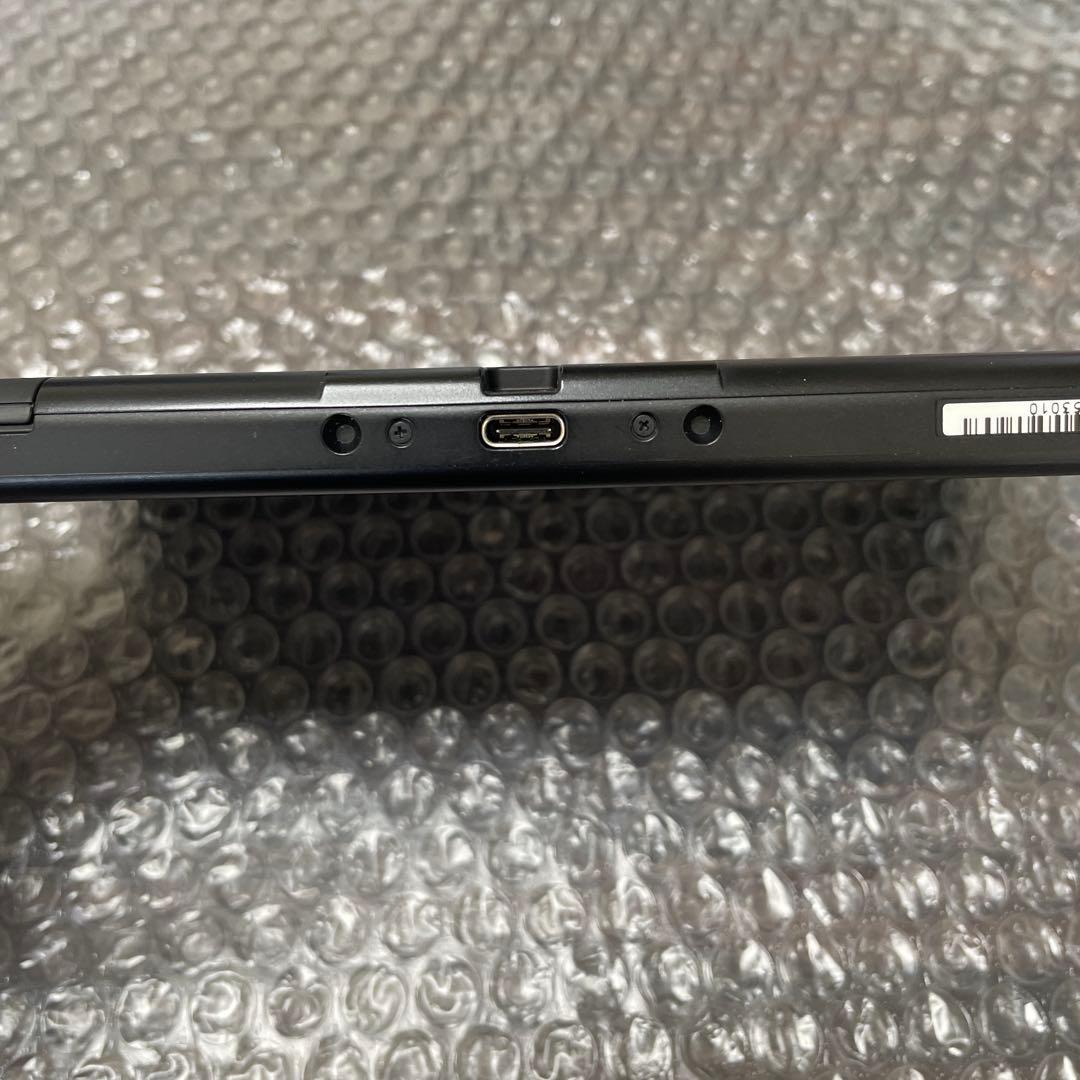 16 Nintendo Switch 本体　初期型