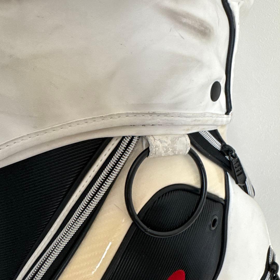 ゴルフバッグ　キャディバッグ　オークリー　ホワイト