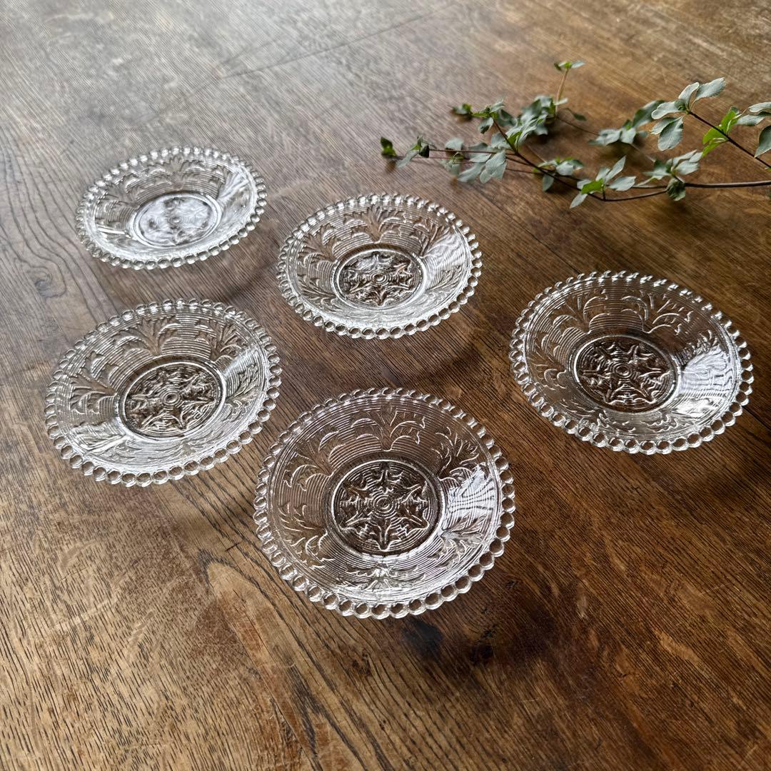 大正期　和ガラス　プレスガラス　ヒイラギ文小皿　5枚セット　レース皿　K356