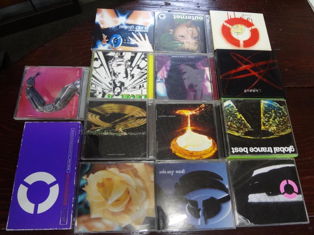 globe（グローブ）VHS１本＋ＣＤまとめセット
