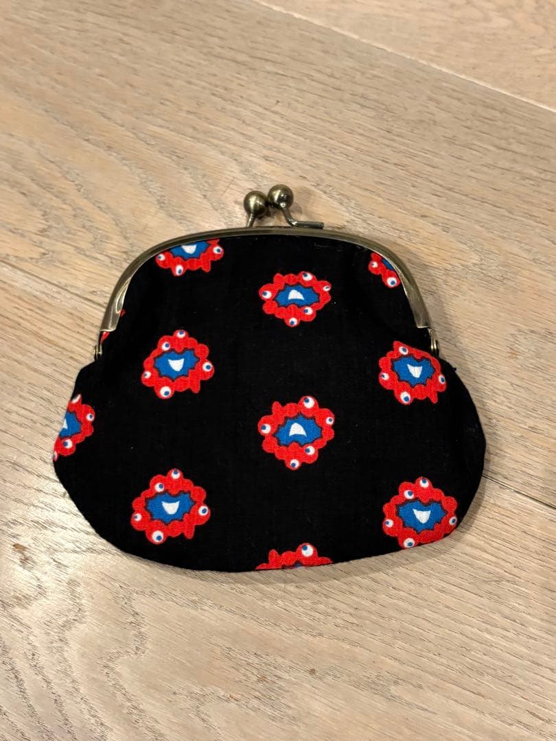 完売品　ミャクミャク　モリゾー　キッコロ　ピンバッジ　コンプリートセット　11種