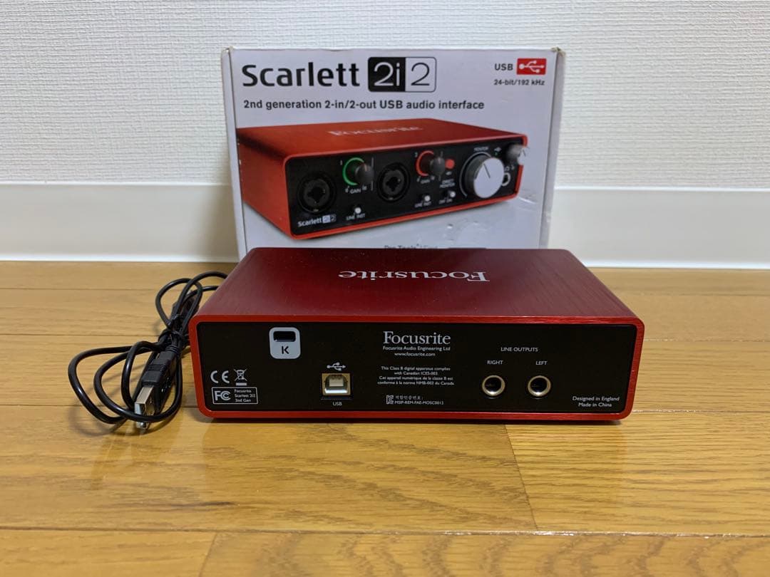 Focusrite | Scarlett 2i2 オーディオインターフェース