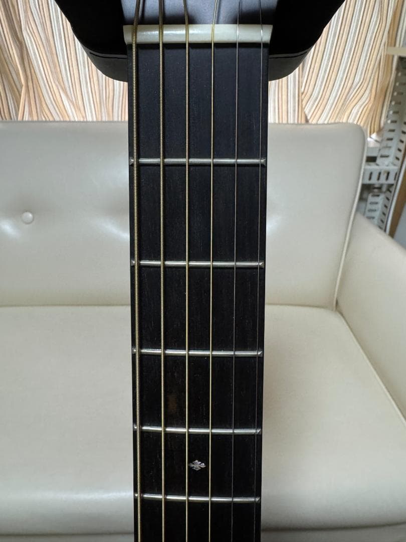 【値下げ】Martin HD-28 standard【美品・鳴ります】