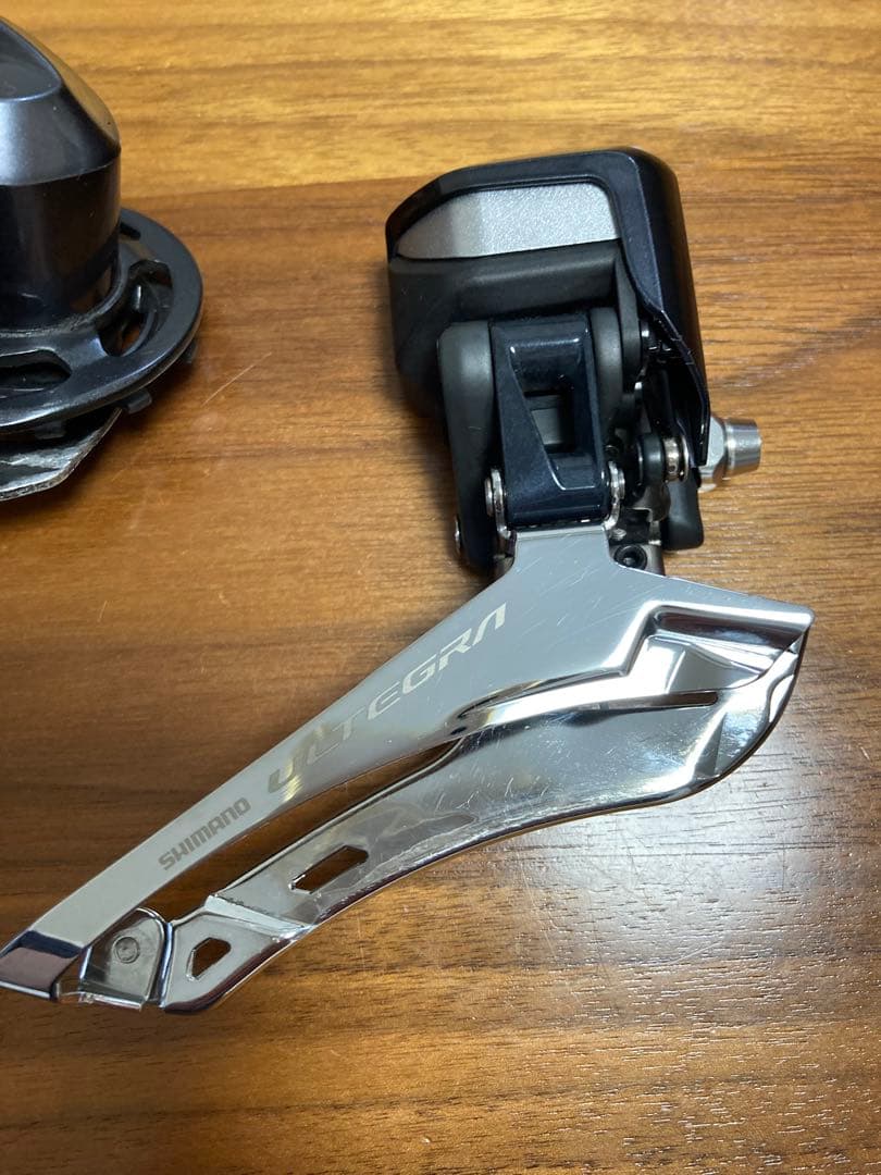 S*8様 SHIMANO R8000系ULTEGRA Di2セット　油圧ブレーキ