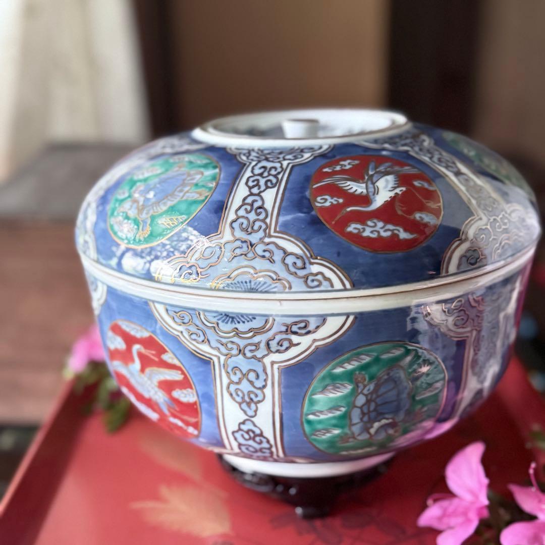 2200様感謝‼️これさえあれば‼️愛蔵品　倣古伊万里錦手蓋付大鉢　食籠1客時代木箱