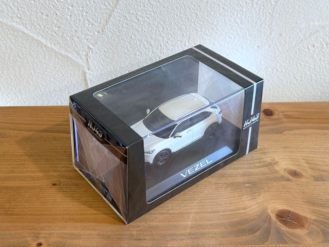 ホンダ ヴェゼル 1/43 純正オプション装着車 ミニカー HJ433002SW