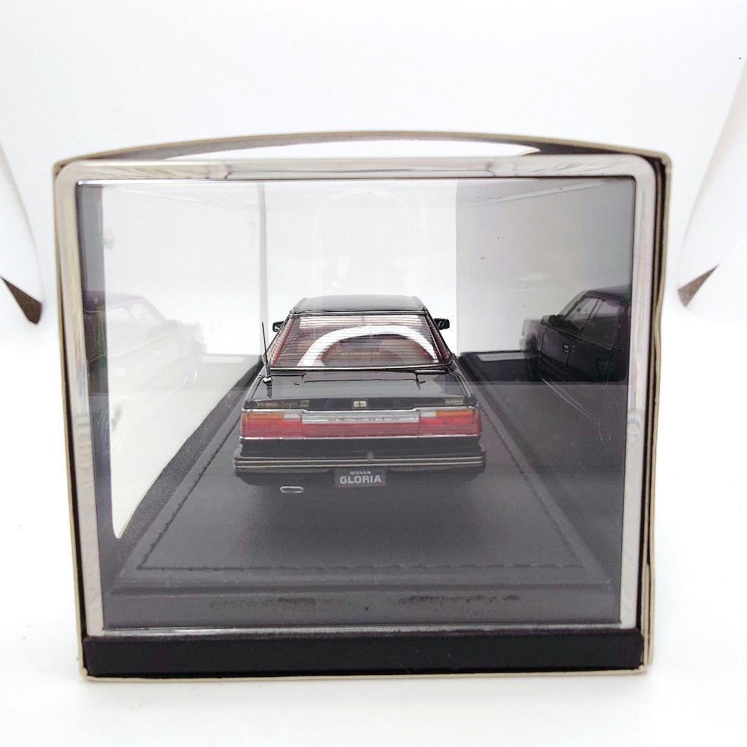 イグニッションモデル 1/43 ニッサン グロリア Y30 4ドア ブラック