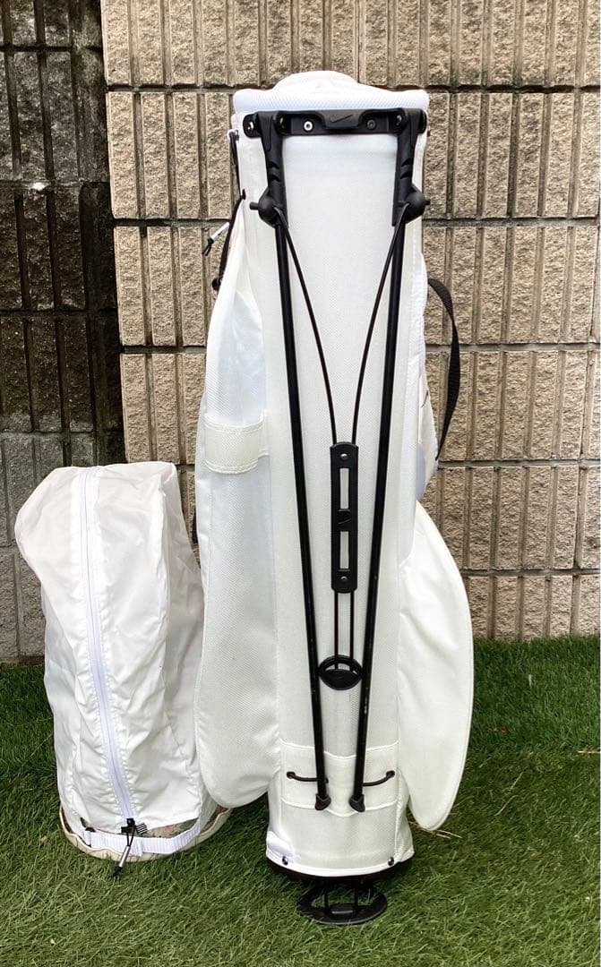 u*n様 ナイキスポーツライトスタンドキャディバッグ