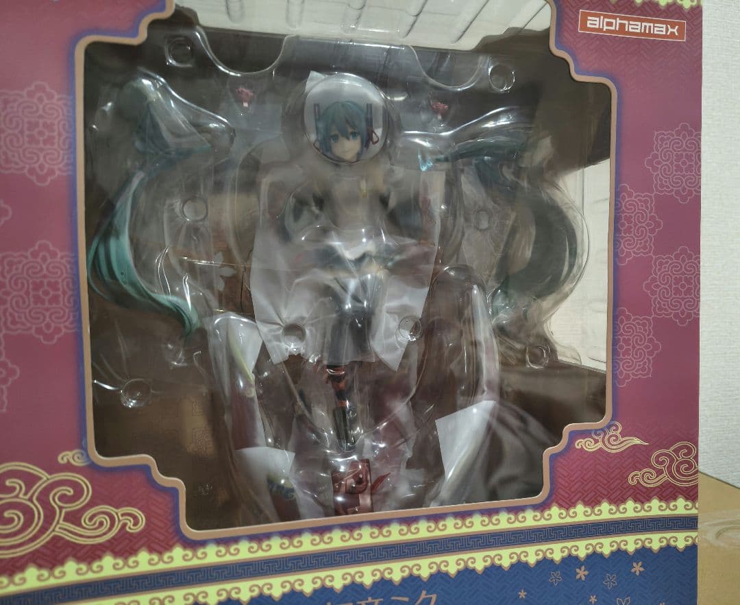 新品未開封　初音ミク MIKU EXPO 2019 Ver. フィギュア