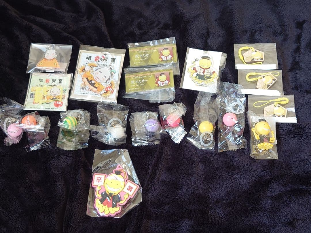 【値下げ可能】 暗殺教室 缶バッジ等 グッズセット 殺せんせー ＋α