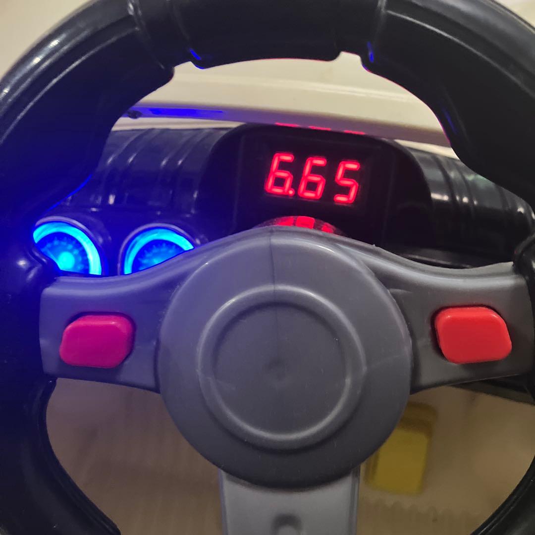 子供用 乗用電動自動車　ラジコンカー ポルシェ