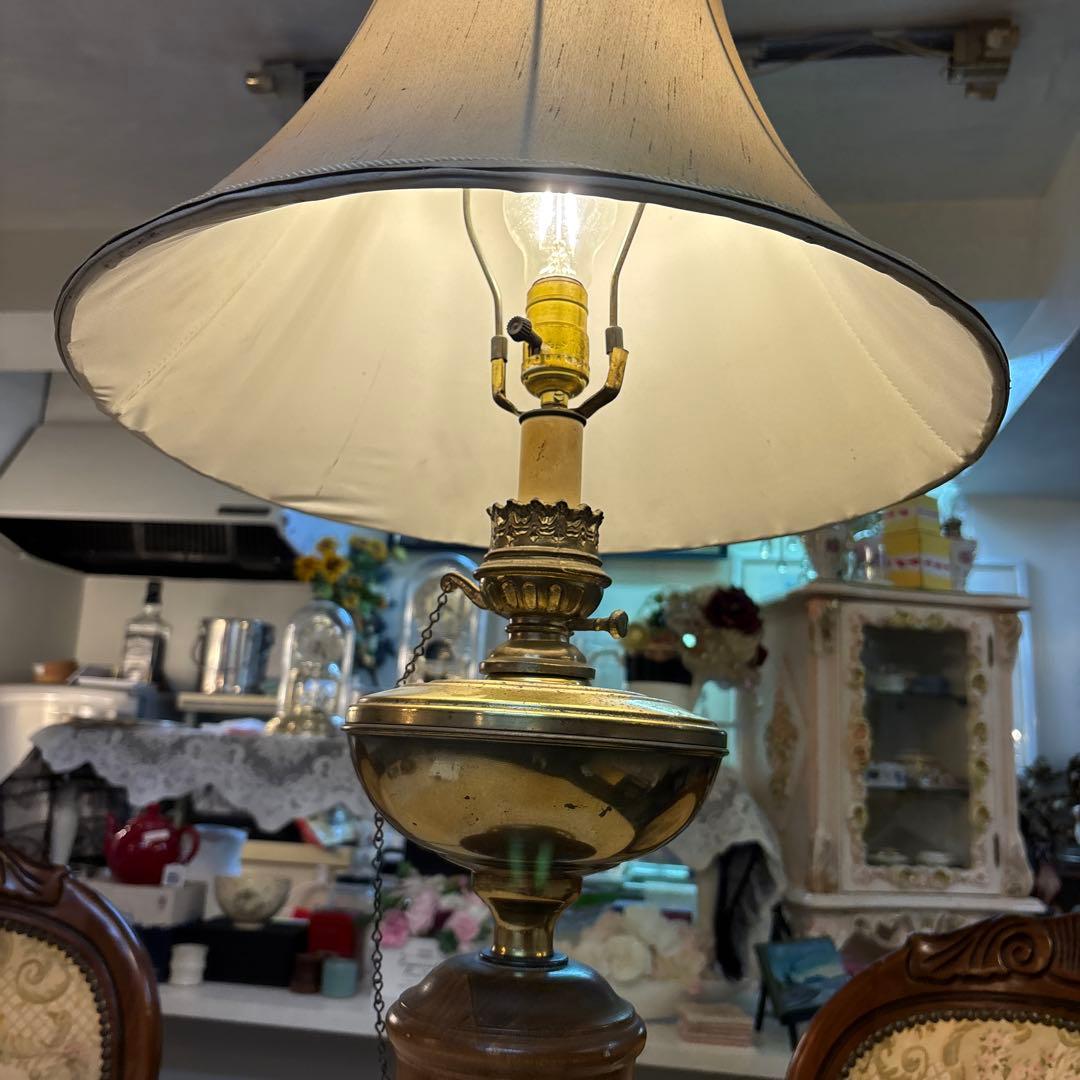 アメリカンビンテージ　テーブルランプ