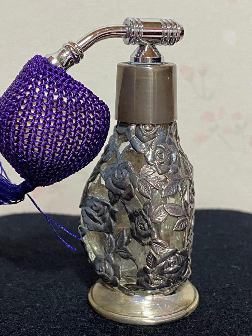 ♦銀製 ガラス 薔薇文様 透かし彫り 被せ 香水瓶 アールヌーボー様式 骨董品
