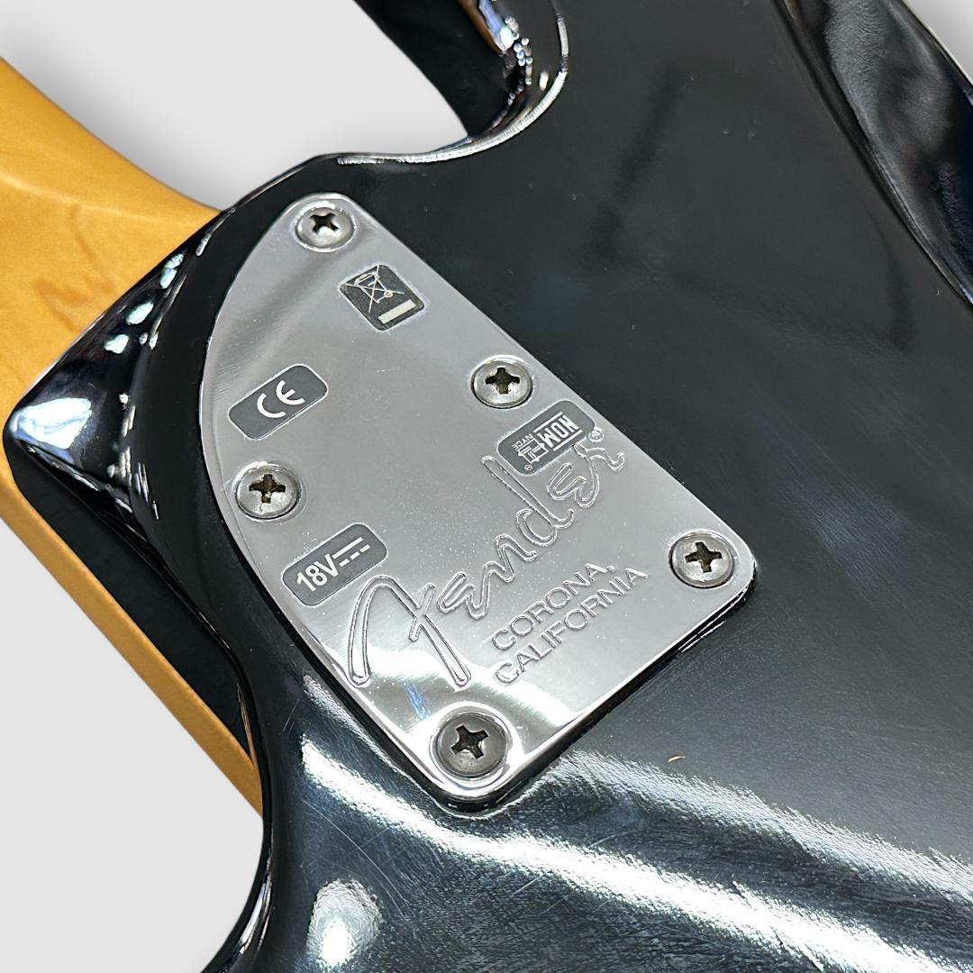 ベース Fender American Deluxe JazzBass N3 Black