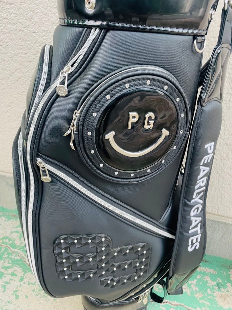 【最終価格】PEARLY GATES ブラックゴルフバッグ