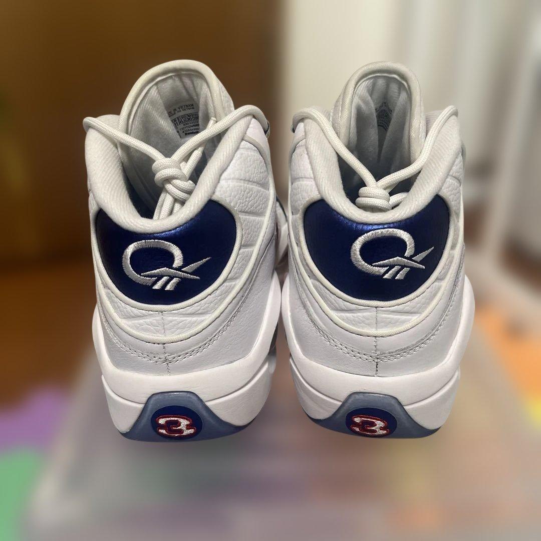 Reebok question midバスケットシューズ ホワイト/ネイビー