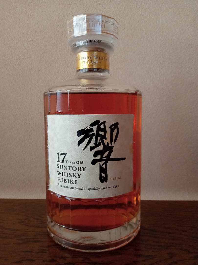サントリー響17年 700mI 裏ゴールドラベル
