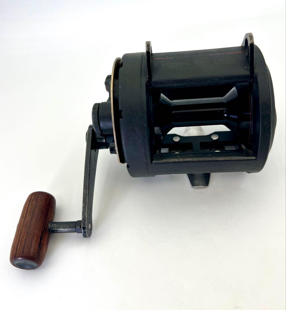 シマノ TRITON TLD25 ベイトリール レバードラグ オールドリール